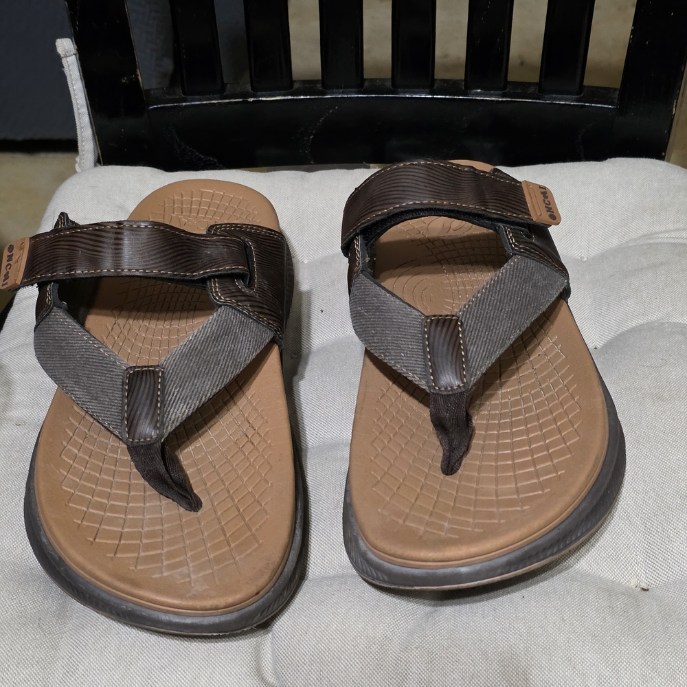 ONCAI Men's Brown & Gray Comfort Toe-Post Sandals Used Size 11.5